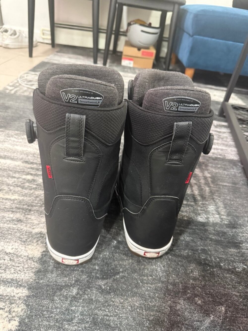 Vans Aura Pro BOA Snowboard Boots Men's Size 10 Black/Gum